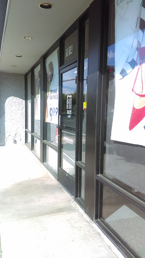 Shoe Store «Payless ShoeSource», reviews and photos, 1014 S Mooney Blvd, Visalia, CA 93277, USA