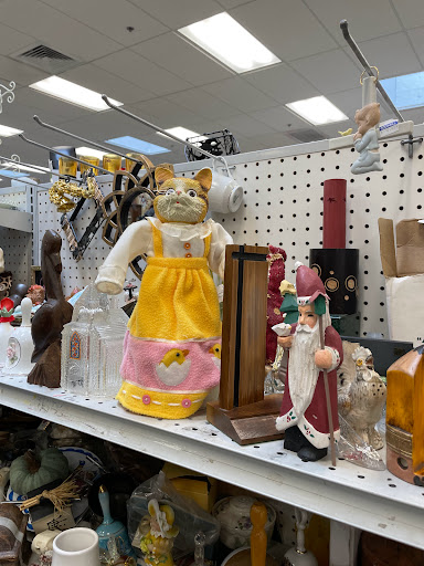 Thrift Store «Goodwill», reviews and photos