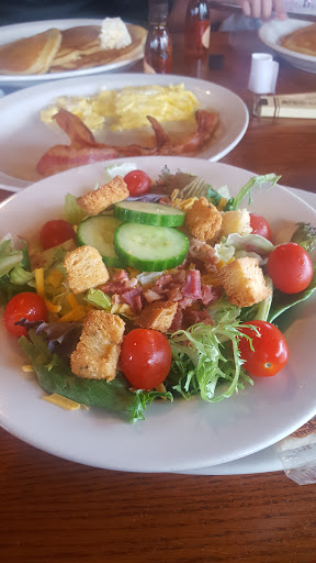 American Restaurant «Cracker Barrel Old Country Store», reviews and photos, 40 Frontage Rd, Lafayette, IN 47905, USA