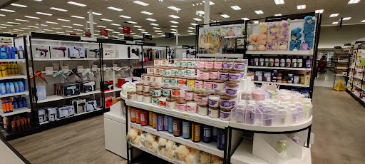 Department Store «Target», reviews and photos, 850 W North Ave, Melrose Park, IL 60160, USA