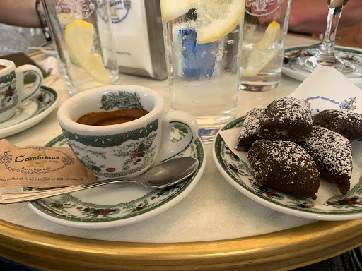 Arabic tea shops in Naples