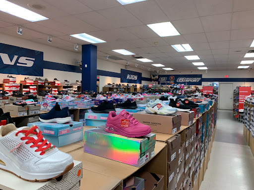 Shoe Store «SKECHERS Factory Outlet», reviews and photos, 250 E Palm Dr #160, Florida City, FL 33034, USA