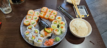Plats et boissons du Restaurant de sushis Sushi Hanaka à Villeneuve-la-Garenne - n°1