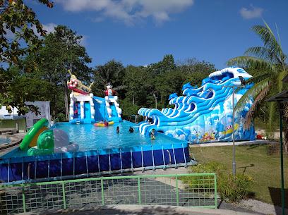 Kolam Air Panas Jasin/Inflatable Water Park (Tempat Yang Sama)