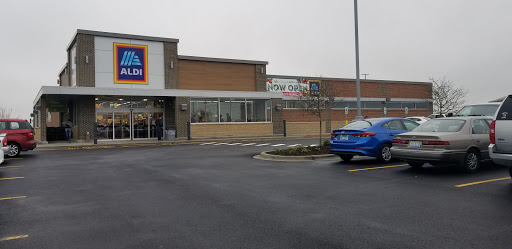 Supermarket «ALDI», reviews and photos, 3331 Belvidere Rd, Park City, IL 60085, USA