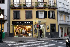 Quiksilver Store image