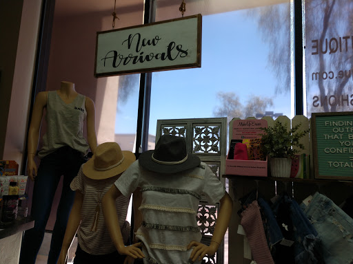 Tanning Salon «Club Tan Salon and Boutique», reviews and photos, 1300 S Watson Rd #117, Buckeye, AZ 85326, USA