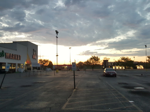 Bowling Alley «Sunset Bowl», reviews and photos, 2015 N Lewis Ave, Waukegan, IL 60087, USA