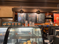 Atmosphère du Café Starbucks Coffee- Disney Hôtel Cheyenne à Coupvray - n°7