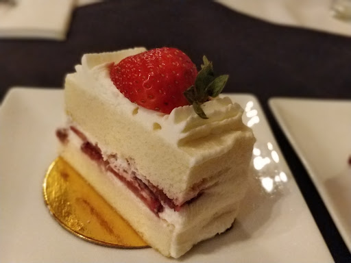 French Restaurant «Sugar Cakes Patisserie», reviews and photos, 101 N Park Square, Marietta, GA 30060, USA