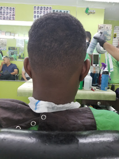 Barber Shop «Luis Barber Shop», reviews and photos, 266 Jamaica Ave, Brooklyn, NY 11207, USA
