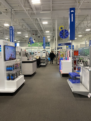 Electronics Store «Best Buy», reviews and photos, 625 Black Lake Blvd SW #200, Olympia, WA 98502, USA