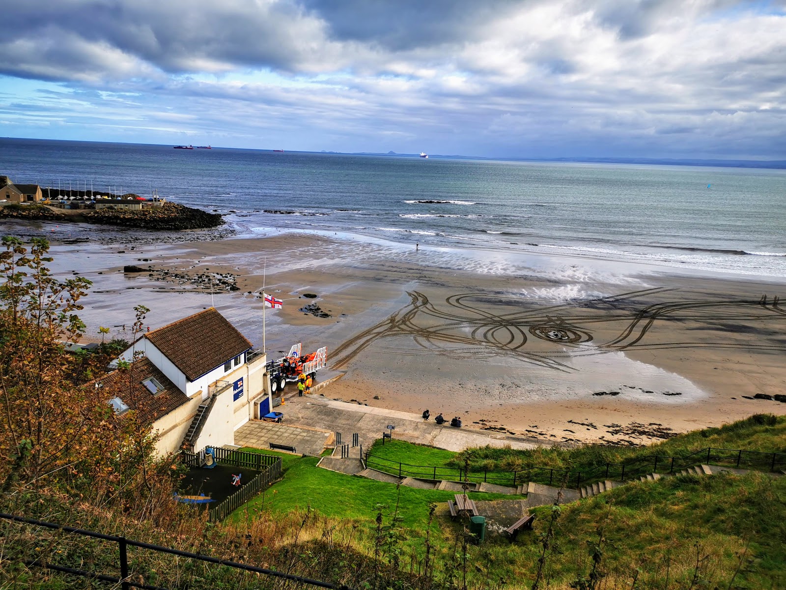 Kinghorn Beach photo #9