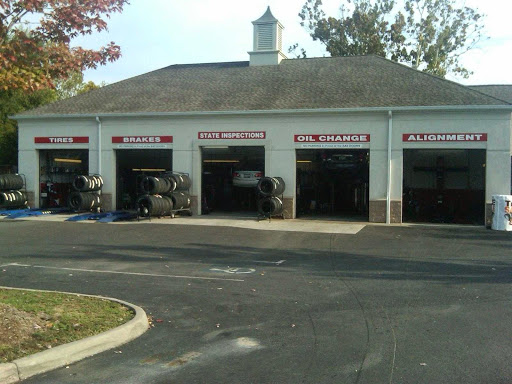 Tire Shop «University Tire & Auto Center - Pantops», reviews and photos, 140 Newhouse Dr, Charlottesville, VA 22911, USA