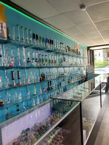 Tobacco Shop «Hamden Smoke Shop, LLC», reviews and photos, 1461 Dixwell Ave, Hamden, CT 06514, USA