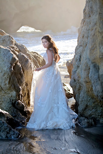 Bridal Shop «J Bridal Boutique», reviews and photos, 2840 E Skyline Dr #150, Tucson, AZ 85718, USA