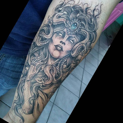 Tattoo Shop «Syncere Tattoo», reviews and photos, 1204 E Lohman Ave, Las Cruces, NM 88001, USA