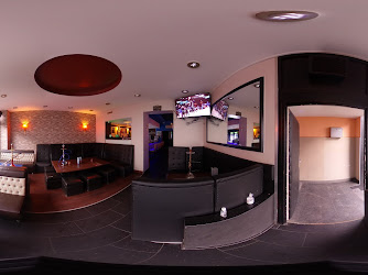 Aura Shisha & Cocktail Bar.