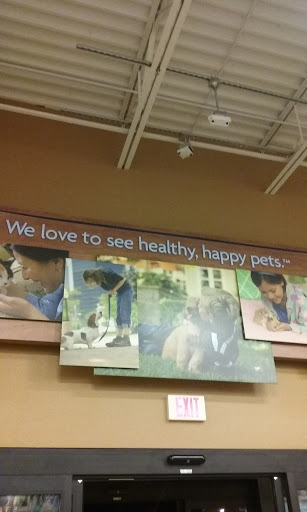 Pet Supply Store «PetSmart», reviews and photos, 3210 E Lynn Blvd, Sterling, IL 61081, USA