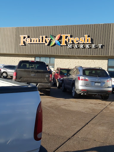 Grocery Store «Family Fresh Market», reviews and photos, 3920 2nd Ave, Kearney, NE 68847, USA
