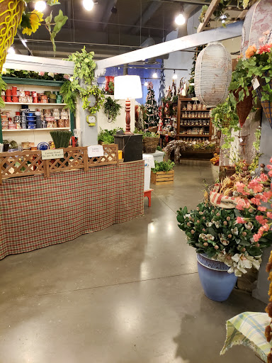 Candle Store «Warm Glow Candle Store», reviews and photos, 2131 N Centerville Rd, Centerville, IN 47330, USA