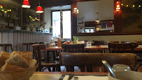 Atmosphère du Restaurant Auberge Buissonnière à Gresse-en-Vercors - n°7