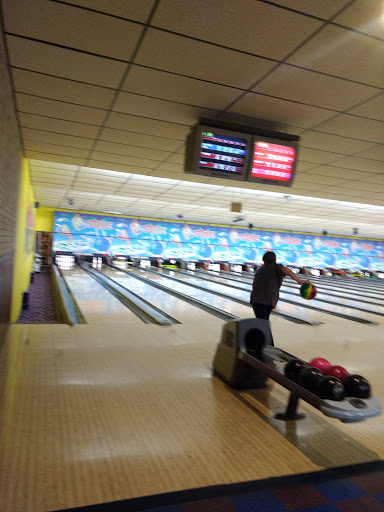 Bowling Alley «P-Nut Bowl», reviews and photos, 2701 P-Nut Ln, Bloomsburg, PA 17815, USA