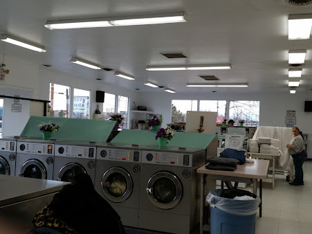 Dirty Duds Laundromat