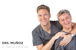 Clinica Dental - Drs. Muñoz image