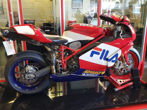 Motorcycle Dealer «Munroe Motors», reviews and photos, 412 Valencia St, San Francisco, CA 94103, USA