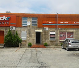 Tyremart Vincent Park photo