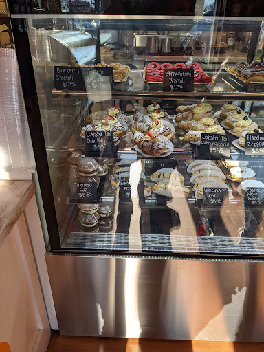 Shopping Mall «The Westover Gallery of Shops», reviews and photos, 1420 Westover Terrace, Greensboro, NC 27408, USA