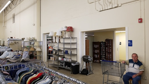 Durham Rescue Mission Thrift Store Chapel Hill Blvd