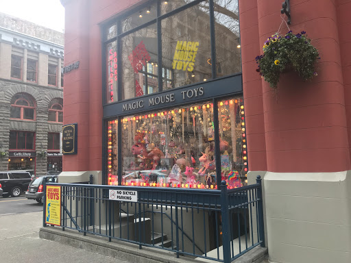 Toy Store «Magic Mouse Toys», reviews and photos, 603 1st Avenue South, Seattle, WA 98104, USA