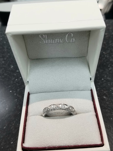 Jeweler «Shane Co.», reviews and photos, 8111 E 96th St, Indianapolis, IN 46256, USA