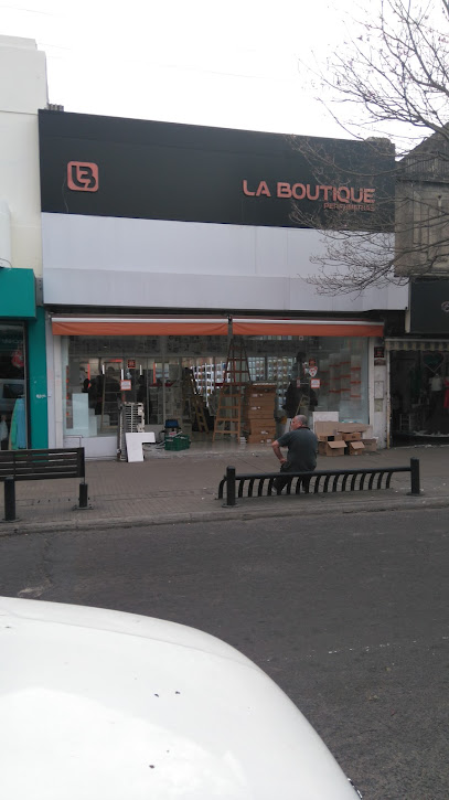 La Boutique - Perfumería - Calle 12