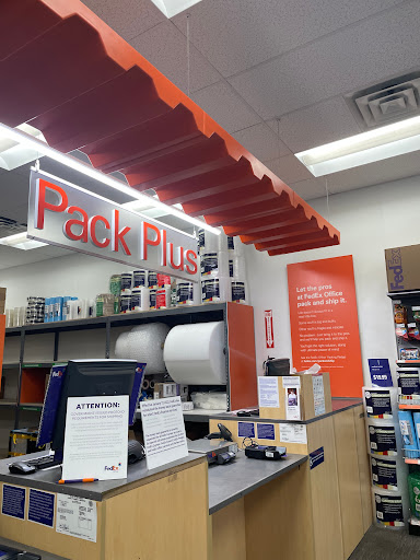 Print Shop «FedEx Office Print & Ship Center», reviews and photos, 119 River St, Hoboken, NJ 07030, USA