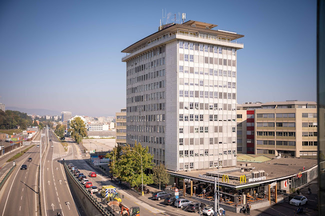 Rezensionen über Physiothérapie Nancy Lüthi in Lancy - Physiotherapeut