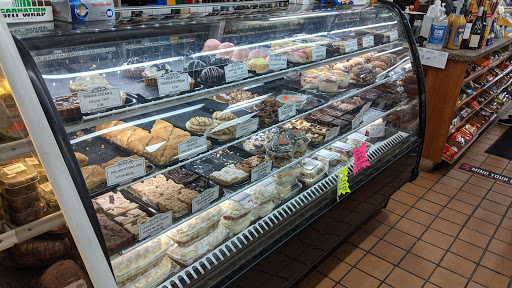 Grocery Store «Penny Lake Grocery», reviews and photos, 1270 S Commerce Rd, Walled Lake, MI 48390, USA