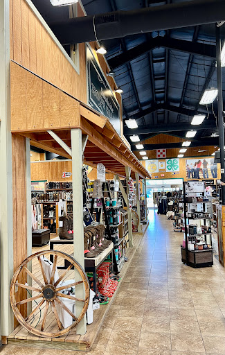 Western Apparel Store «Southside Westen & Outdoor Wear, Farm & Pet», reviews and photos, 3014 James L Redman Pkwy, Plant City, FL 33566, USA