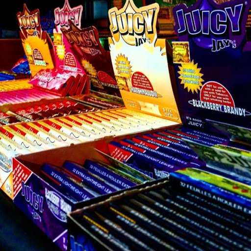 Tobacco Shop «Retro Active Smoke Shop», reviews and photos, 189 N Lincoln Dr, Troy, MO 63379, USA