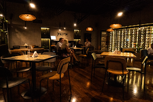 Pikerton - Wine Bar & Club image