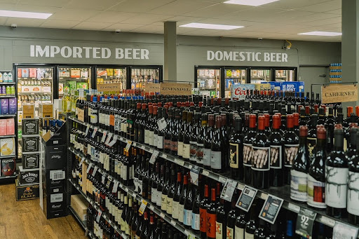 Liquor Store «Bonnie Brae Wine & Liquor Mart», reviews and photos, 785 S University Blvd, Denver, CO 80209, USA