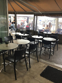 Atmosphère du Restaurant Amiral café à La Rochelle - n°5