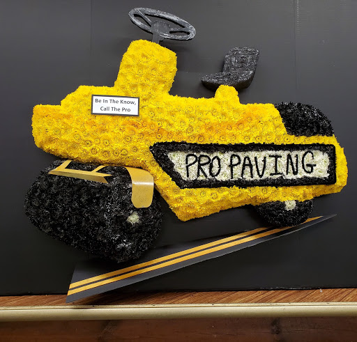 Florist «Foti Flowers At Yuess Gardens», reviews and photos, 406 3rd St, Newburgh, NY 12550, USA