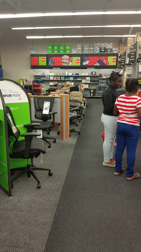 Office Supply Store «Staples», reviews and photos, 1729 SW St Lucie W Blvd, Port St Lucie, FL 34986, USA