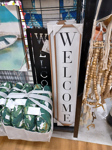 Department Store «T.J. Maxx», reviews and photos, 191 E Main St, Westfield, MA 01085, USA