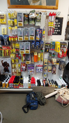 Gun Shop «The Gun Shop Inc. & Gun Range», reviews and photos, 1310 FL-44, Leesburg, FL 34748, USA