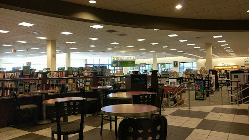 Book Store «Barnes & Noble», reviews and photos, 4831 U.S. 9, Howell, NJ 07731, USA