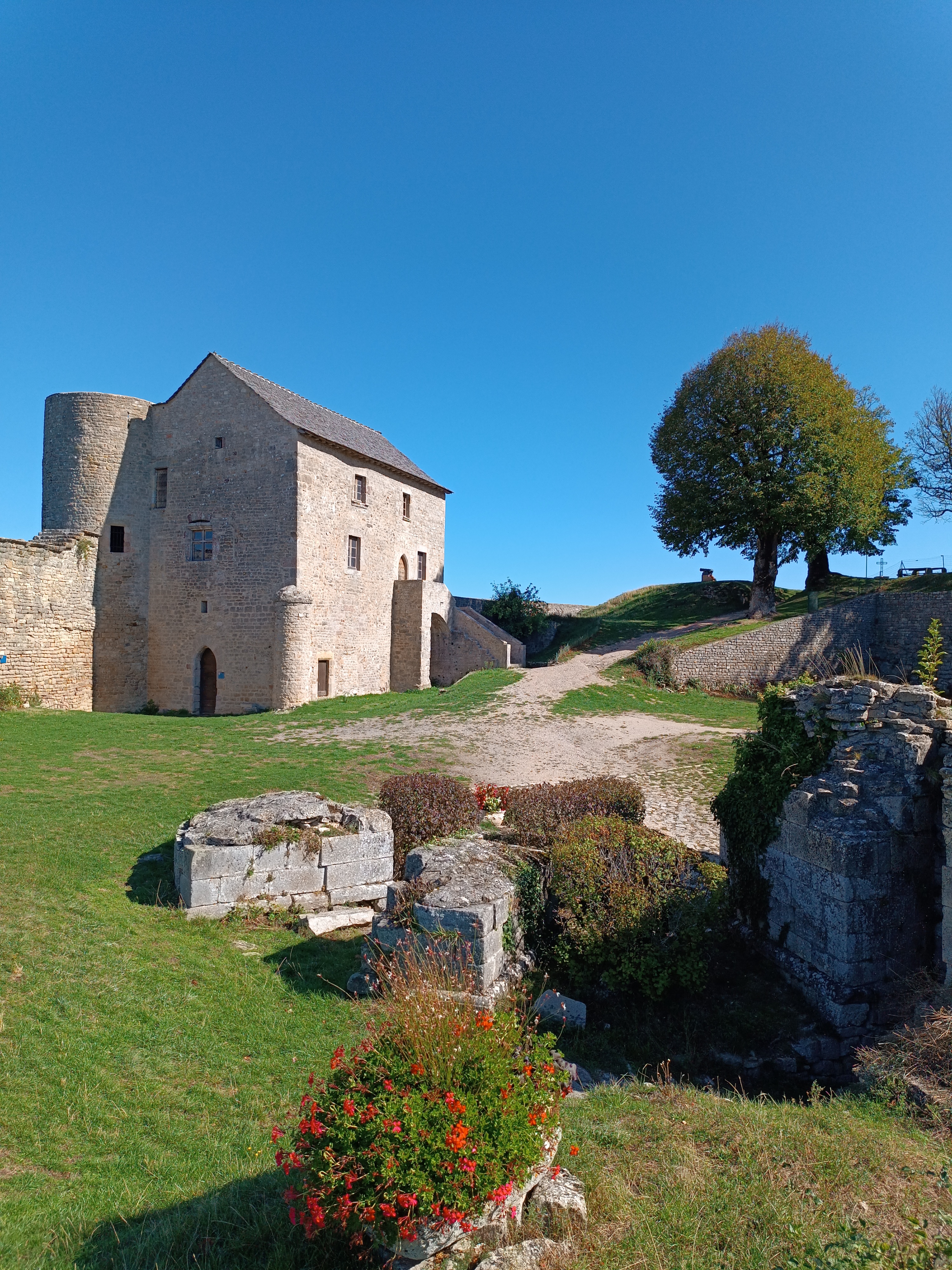 Photo n° 1 de l'avis de Petr.� fait le 04/10/2023 à 05:40